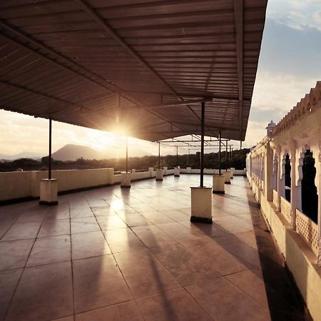 The Kanchangarh Resort Udaipur Dış mekan fotoğraf